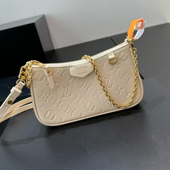 <AUTHENTIC>Louis Vuitton bag - Picture 1 of 9